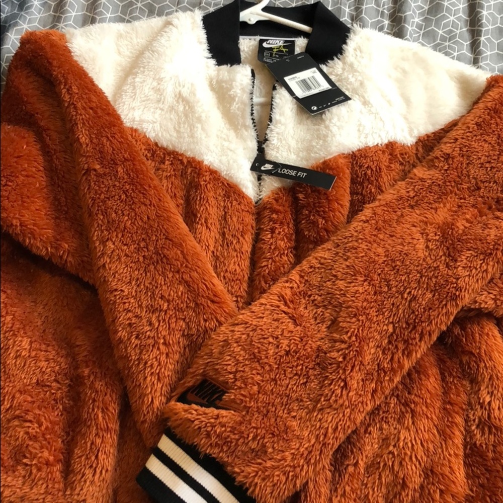 Women’s Nike Sherpa hoodie